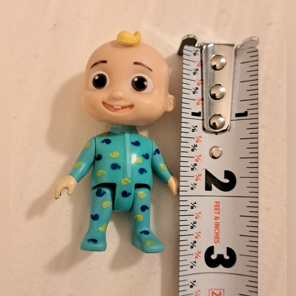 Cocomelon 2020 Baby JJ Action Figure Toy 2.5" Jazwares - Picture 3 of 3
